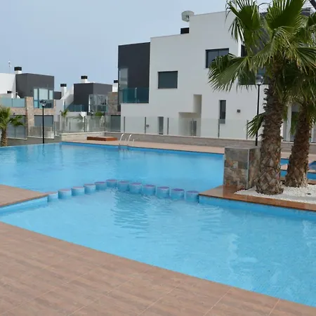 Penthouse Oasis Hill Campoamor